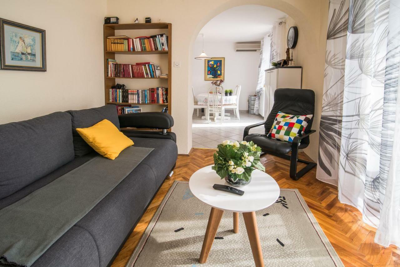 Apartmán Ksenija Kornić Exteriér fotografie