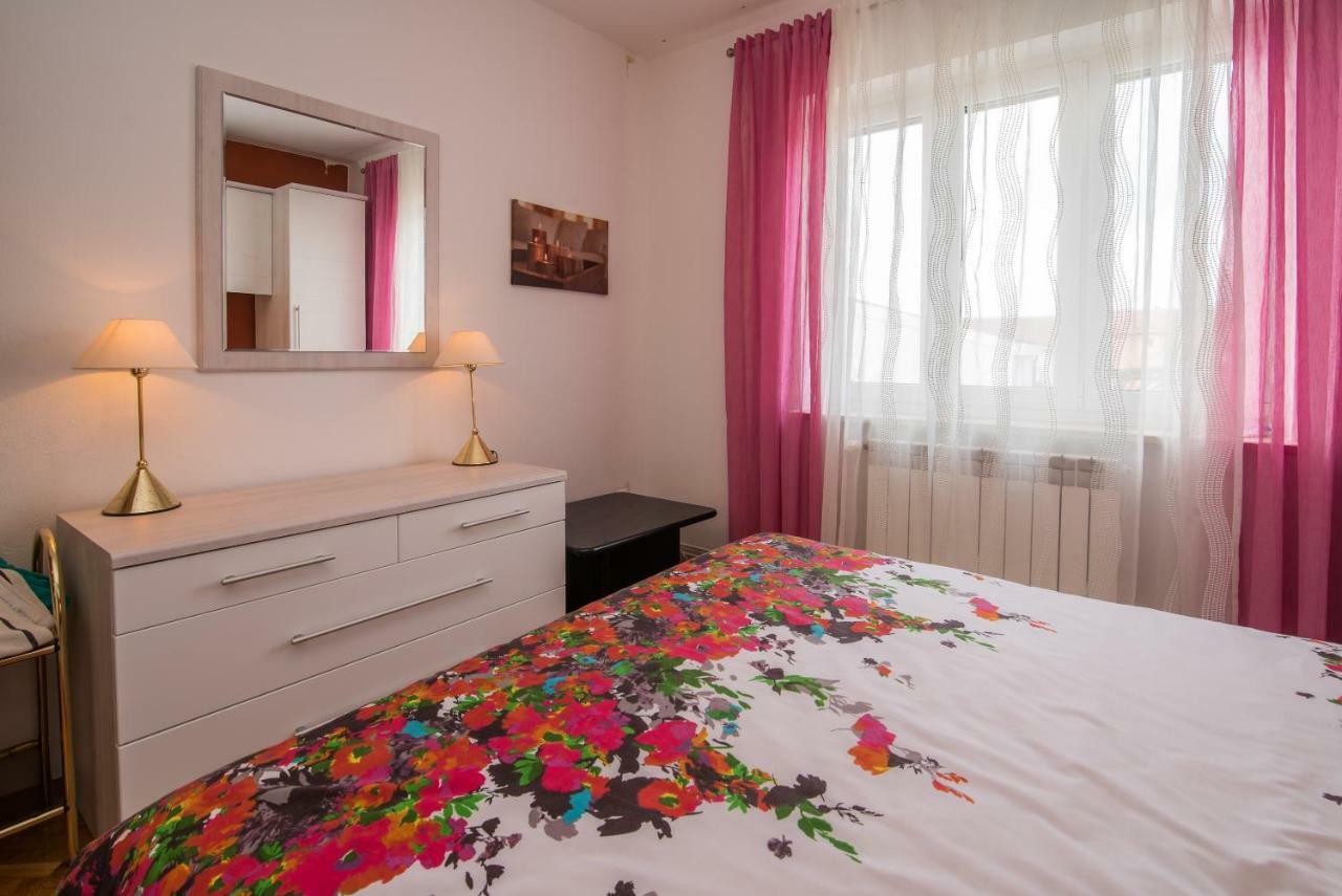 Apartmán Ksenija Kornić Exteriér fotografie